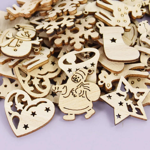 50Pcs Christmas Natural Wooden Chip Pendant Santa Claus Snowflake Christmas Tree Hanging Ornaments Navidad Decoration DIY Craft